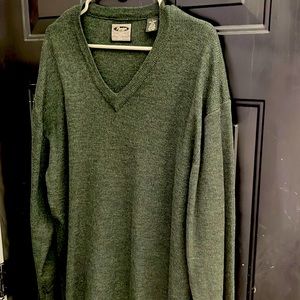 GAP sweater